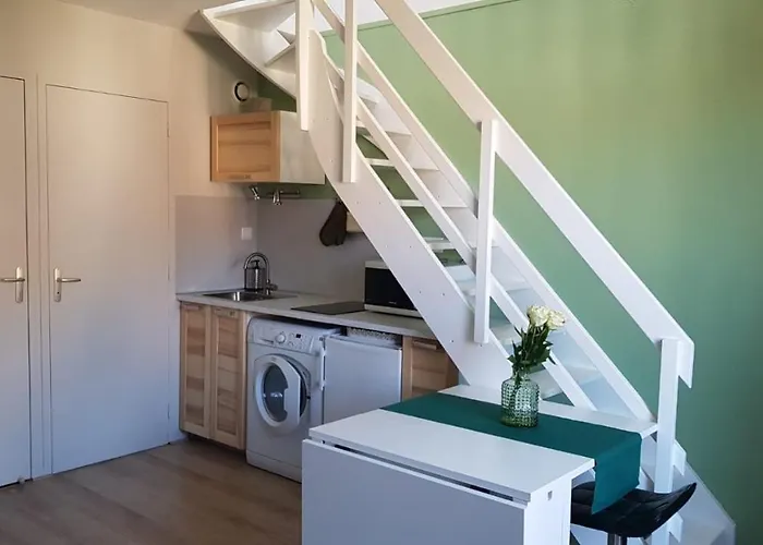 Parenthese Normande A 2 Pas De La * كورسول-سور-مار